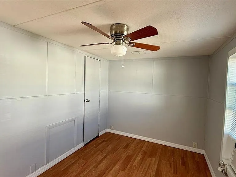 639 Ellison Pkwy — Photo 12