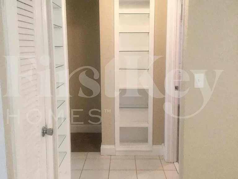 19742 Carolina Cir — Photo 19
