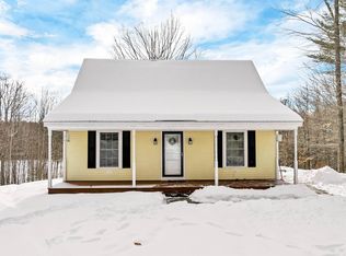 71 Hunkins Pond Rd, Sanbornton, NH 03269