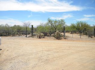 8075 W Savi Pl, Tucson, AZ 85735