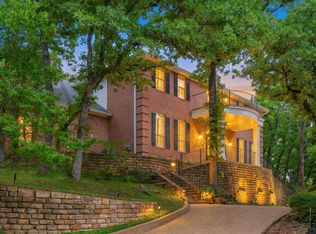 302 W Charlottesville Ave, Colleyville, TX 76034