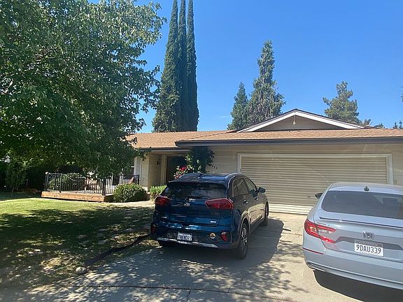 2nd image of 2930 Cedarwood Ct