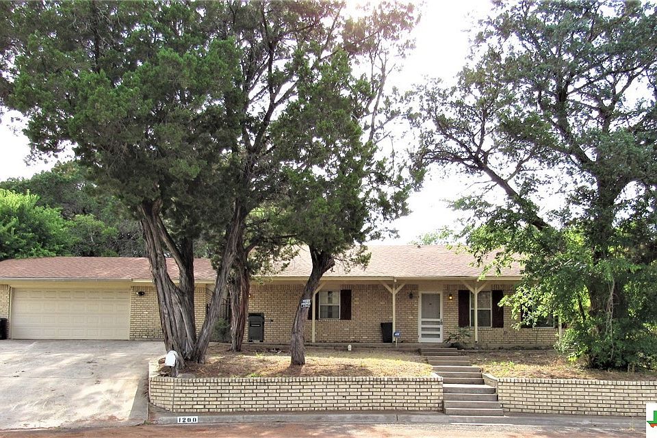 1st image of 1200 Tanglewood Ct