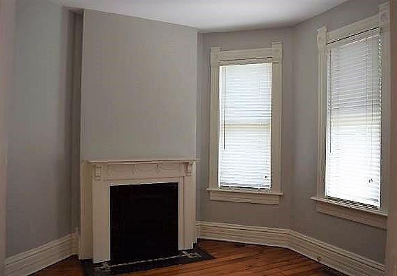 3rd image of 60 W 1st Ave