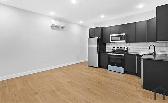5001 Frankford Ave #9 — Photo 2