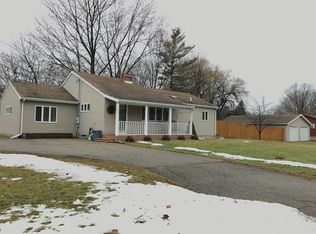1344 Ridge Rd, Mount Pleasant, MI 48858