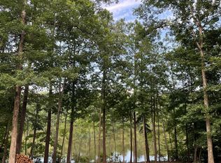 22 Birdsong Rd, Ebony, VA 23845