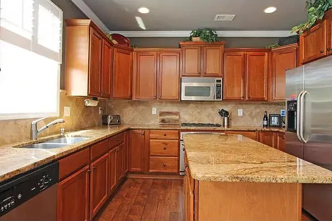 4180 Granby Cir — Photo 8