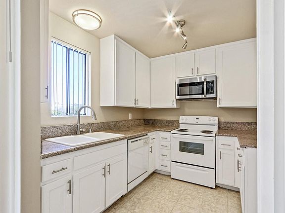 4th image of 8711 Burton Way #1063542