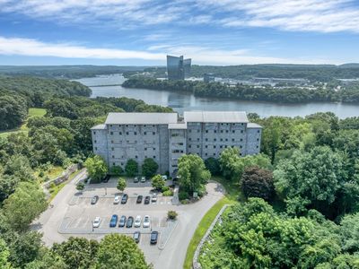 586 West Thames Street APT 304, Norwich, CT, 06360