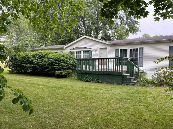 1700 E Lansing Rd, Morrice, MI 48857
