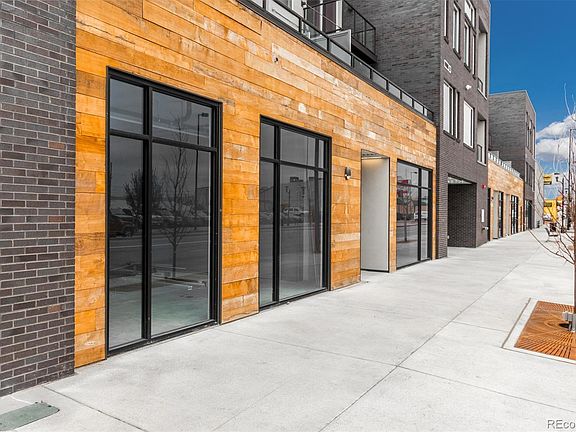 4th image of 1616 S Broadway St #203