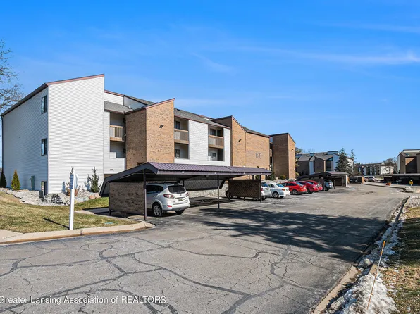 1570 W Pond Dr APT 11, Okemos, MI 48864