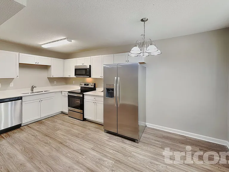 9033 Trailhead Ct — Photo 6