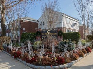 22506 Hillside Ave, Queens Village, NY 11427