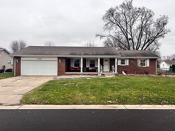 3rd image of 1008 Koester St