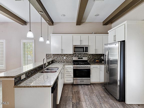 5th image of 13451 Everingham St