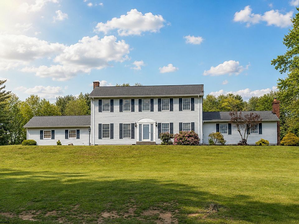 1st image of 108 Hillview Ln
