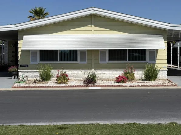 601 N Kirby St Space 557, Hemet, CA 92545