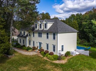 19 Settlers Ln, Colchester, CT 06415