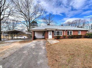 7998 Moorefield Mem Hwy, Liberty, SC 29657