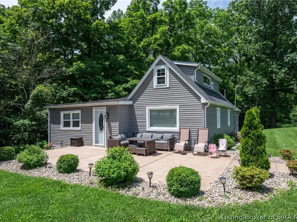 7699 Pete Andres Road, Floyds Knobs, IN 47119