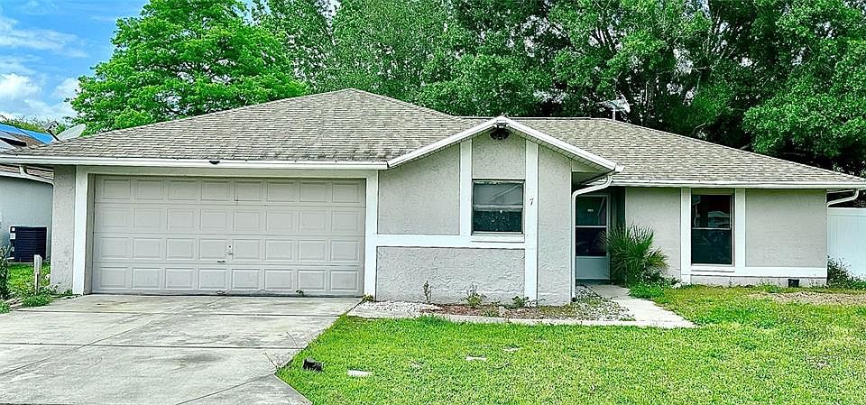 1st image of 7 DORSET DRIVE