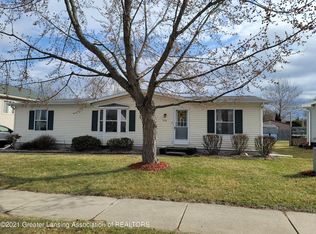 4108 Balmoral Dr, Lansing, MI 48911
