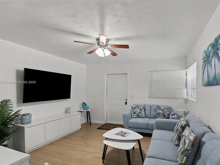717 SW 13th Ave #1 — Photo 4