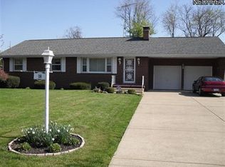18 Sprankle St NE, Navarre, OH 44662
