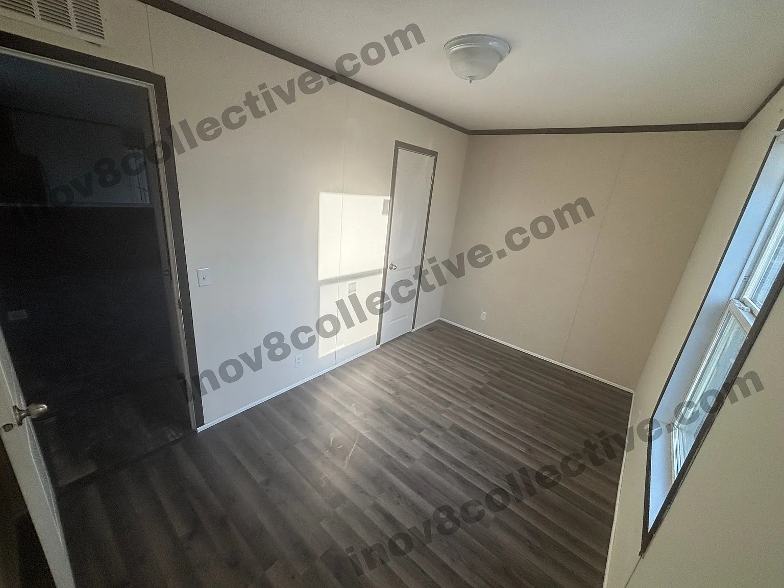 2 bed, $800 — Photo 2
