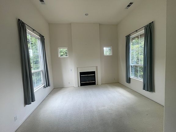 4th image of 161 Montelena Ct