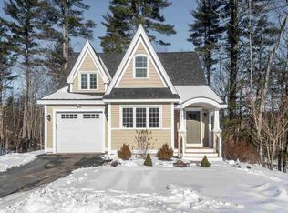 22 Honeycomb, Newmarket, NH 03857