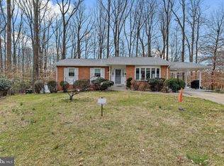 7819 Ravenel Ct, Springfield, VA 22151