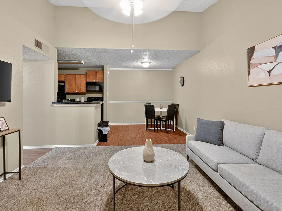 2302 West Loop Access Road Fl 2 #289-ID1612683P