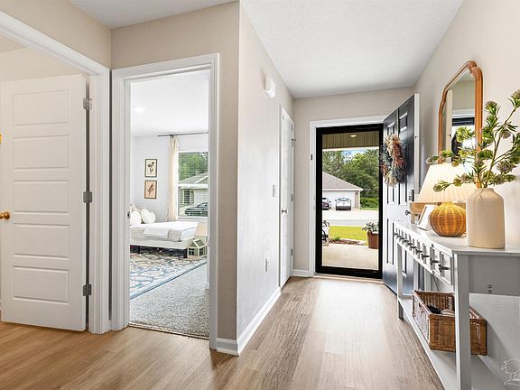3rd image of 9659 Angel Oak Dr