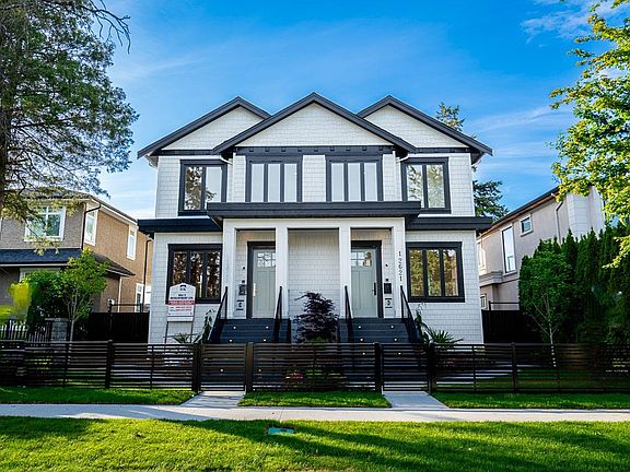 2nd image of 2623 McBain Ave