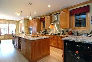 5th image of 1737 N Fern Ct #3