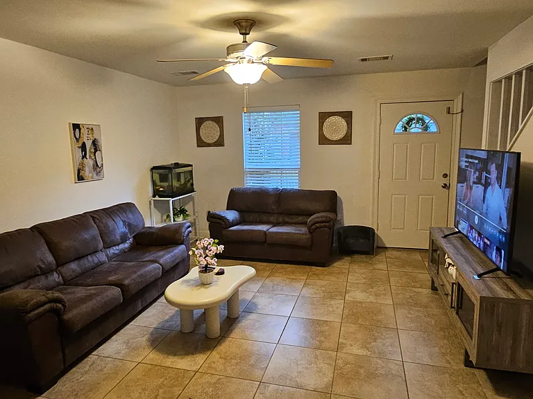 7520 Beekman Dr — Photo 6