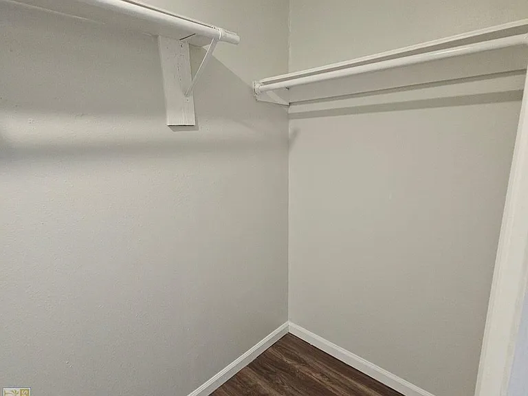 14 Laura Ln — Photo 13