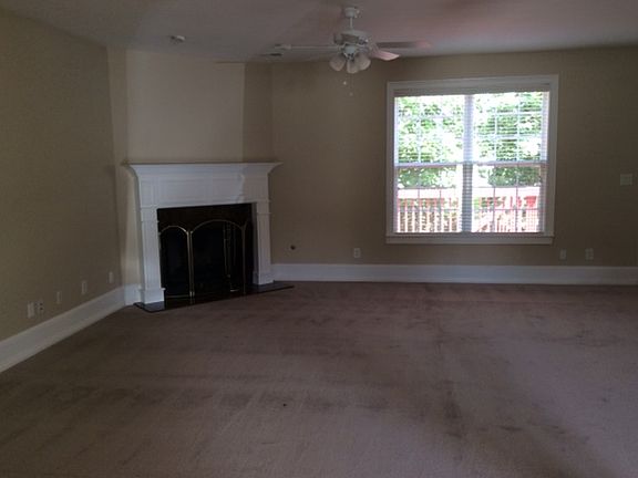2nd image of 1425 Flagler Ct