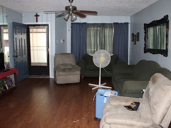 5th image of 10631 Green Arbor St