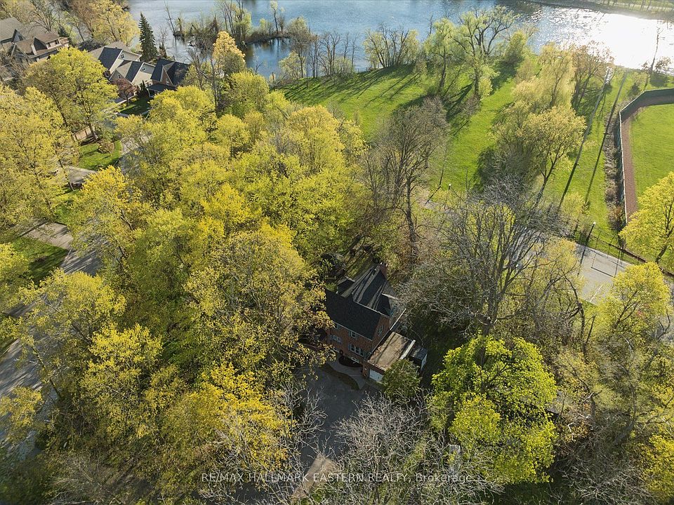 1st image of 301 Engleburn Ave