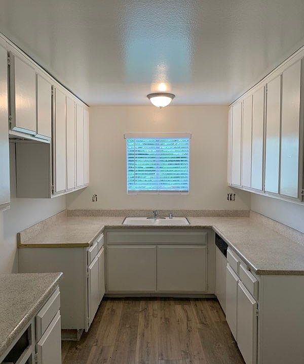 1st image of 13602 Mar Vista St APT 18