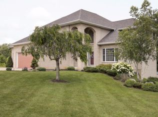 3427 Tannery Creek Dr, Allegan, MI 49010