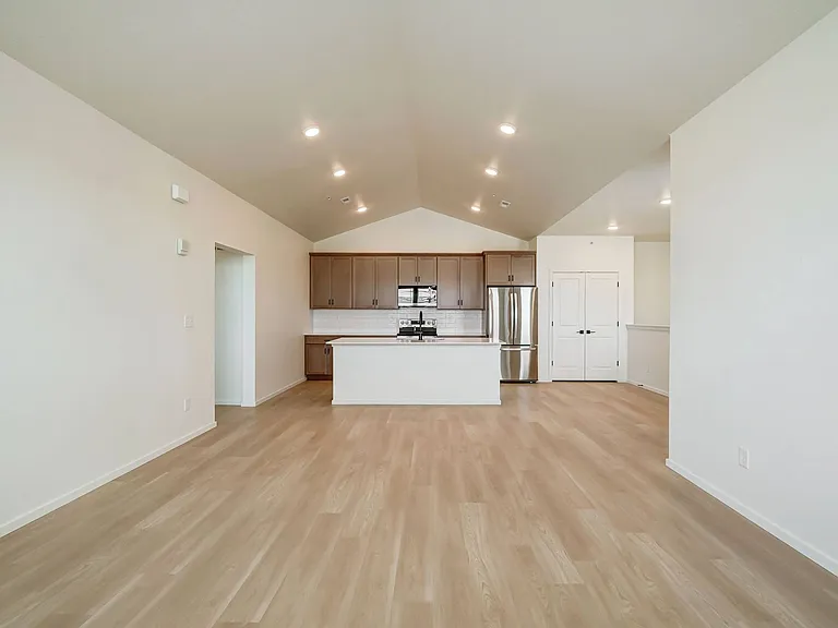 Bloom Rental Living — Photo 10