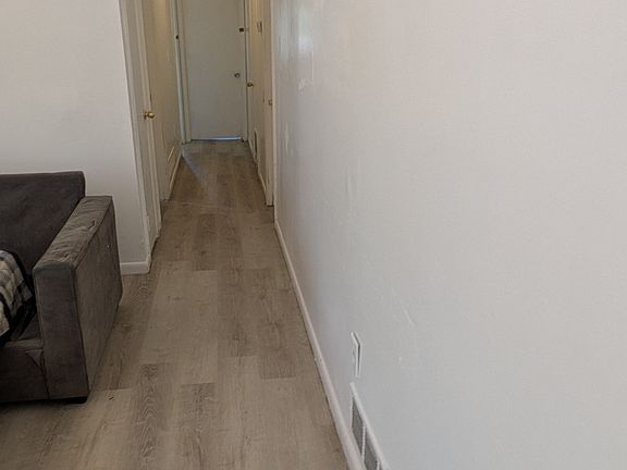 5th image of 3005 Bay Berry Dr SW