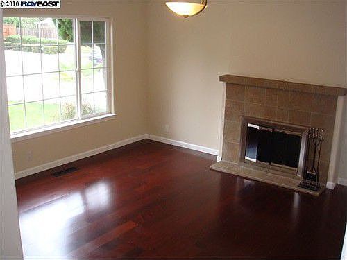 4th image of 4915 Windemere Dr