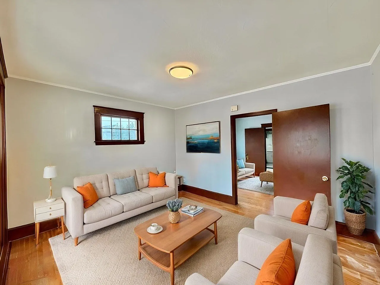 2 bed, 750 sqft, $2,100 — Photo 3