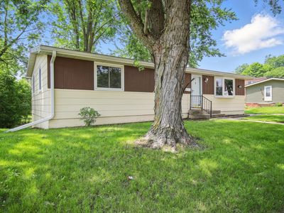 455 Sylvan St, Owatonna, MN, 55060